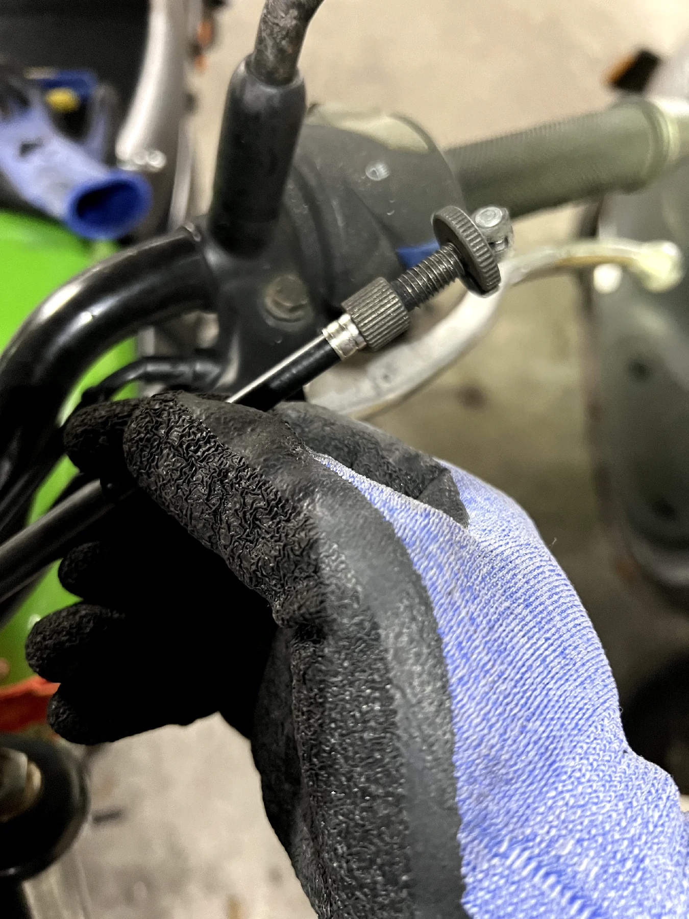 新離合器線裝回把手端