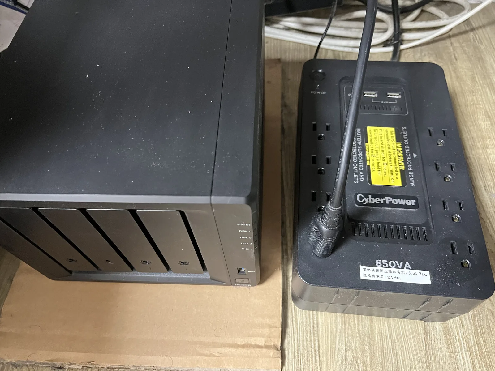 Synology DS923+ 與 CyberPower CP650HGa Synology DS923+ 與 CyberPower CP650HGa 的實際連接環境
